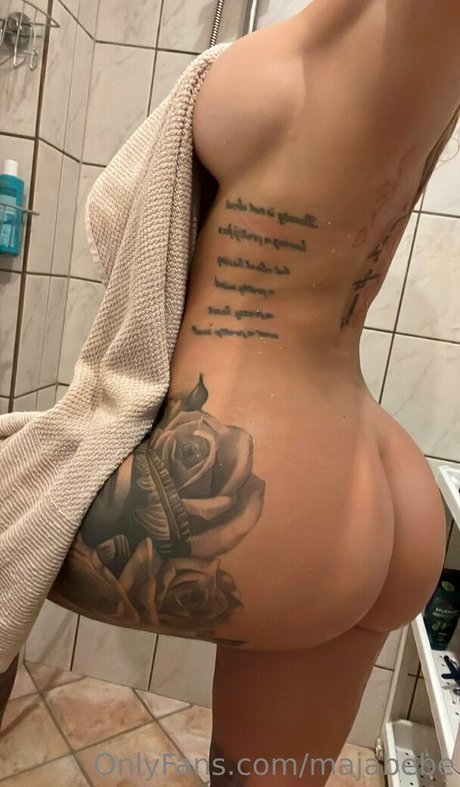 ぽっちゃり黒人OnlyFans ホットヌード 画像