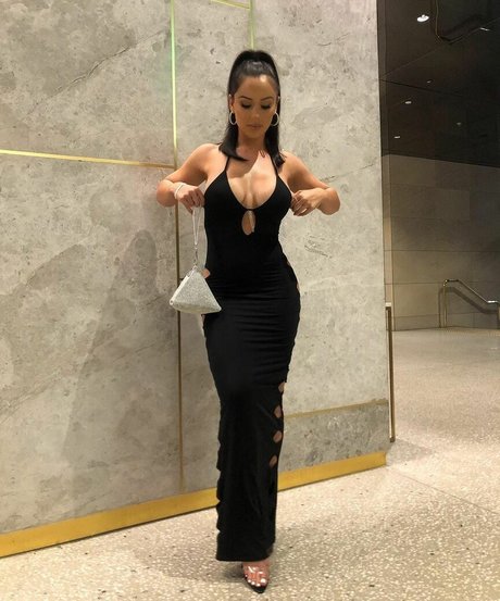 Amy Watchirs ポルノスター ヌード 写真