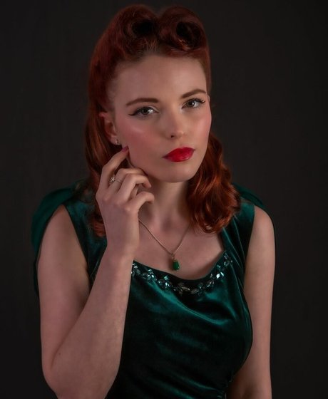 ウェブカメラ オンリーファンズ えろ 画像