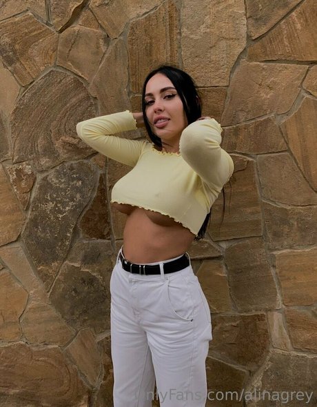 赤毛の熟女オンリーファンズ ホット ギャラリー