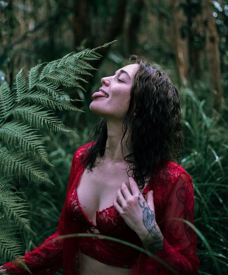 BBWシーメールオンリーファンズ 可愛い ギャラリー