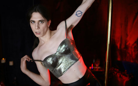 sophieladder ポルノスター アート アーカイブ