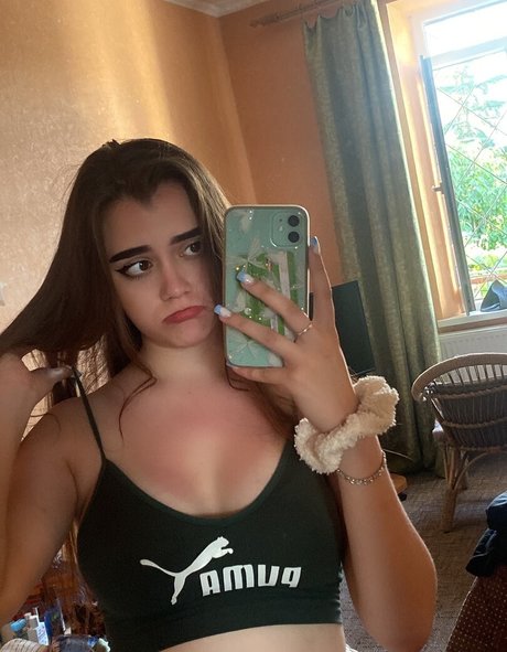 ブルネットの猫OnlyFans 無料ポルノ ギャラリー