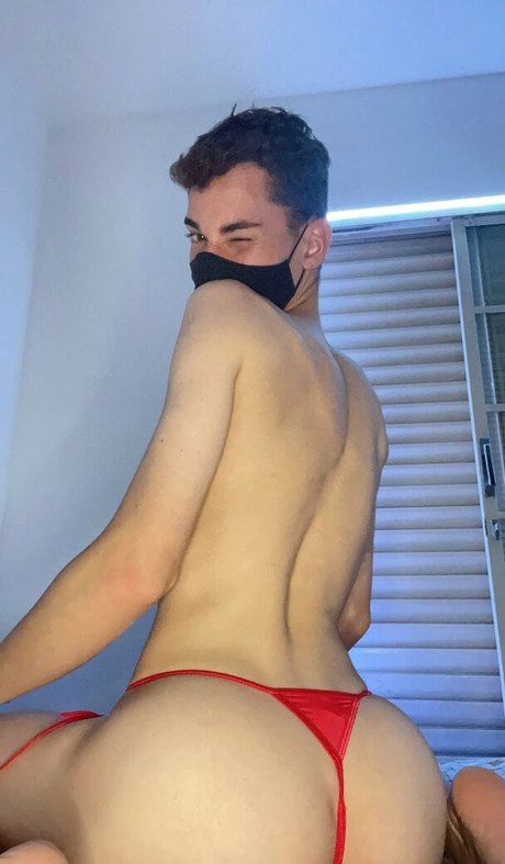 Femboyzx_ 完璧なポルノスター アーカイブ