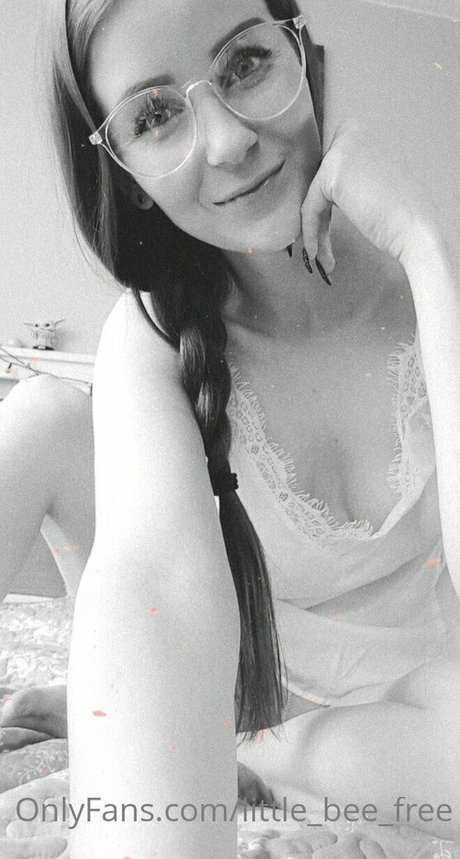 little bee free xxxモデル 写真