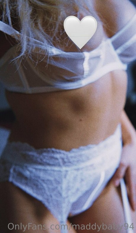 maddybaby94 独占女優 画像