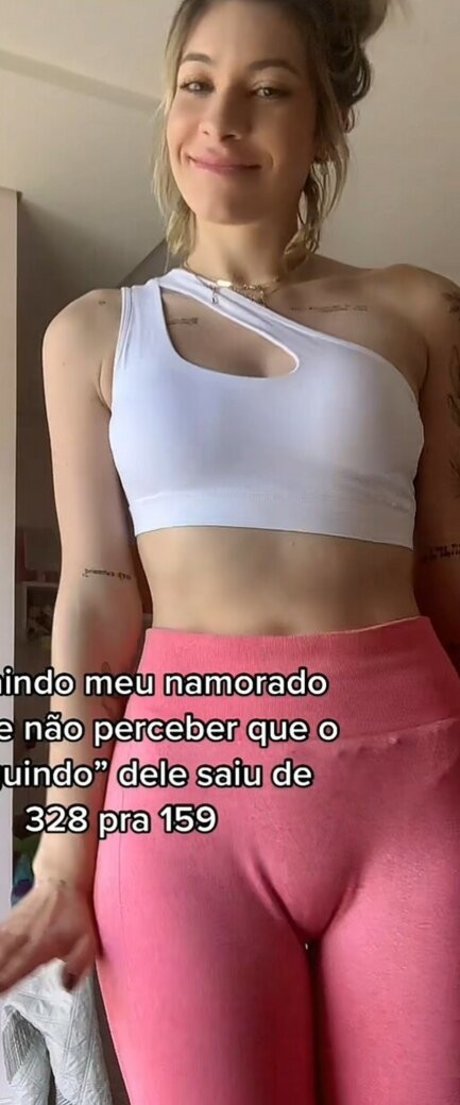 Carolina Camargo HDスター アーカイブ