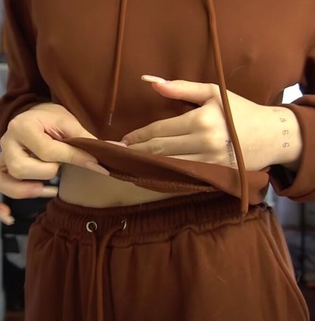 Carolina Camargo ヌードモデル 画像