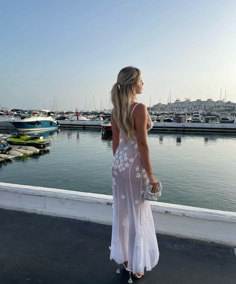 Tasha Ghouri XXXモデル 写真