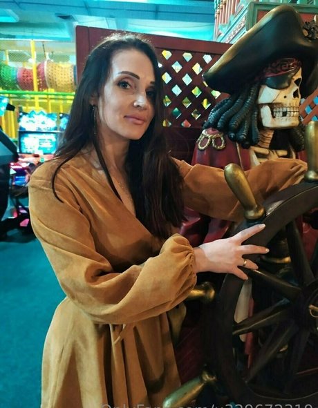 ママのアナルOnlyFans ポルノ ギャラリー