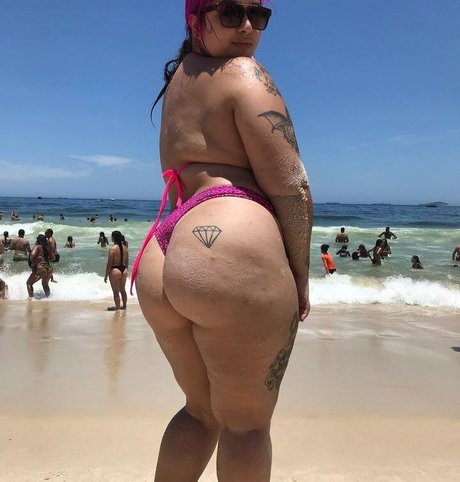 Babyperigosa ポルノスター ヌード ギャラリー