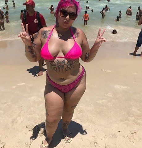 Babyperigosa 最高のスター 写真