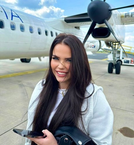 Dana Henninger セクシーなポルノスター 画像