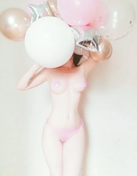 Olya Holmes 最高のスター 画像