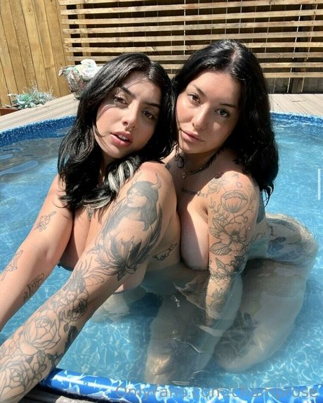 rhodesbby スター 裸 ギャラリー