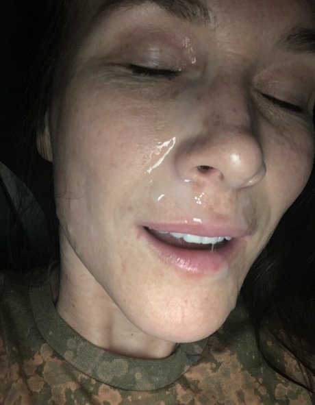 ママのアナルOnlyFans セクシーヌード 写真