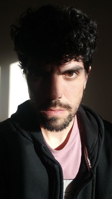 プリティオンリーファンズ セクシーxxx ギャラリー