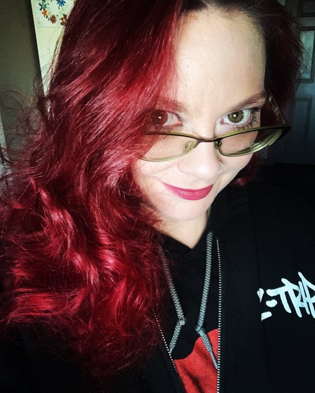 Lyvvy Luv 無料のポルノスター 写真