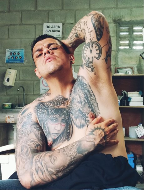 Leonardo ochoa rojas 独占スター アーカイブ