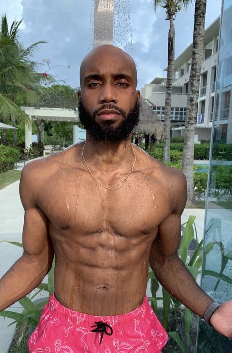 davis 美しいポルノスター 写真