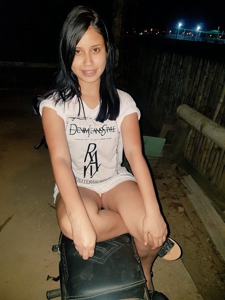 Sharet Chiqui 高品質モデル 画像