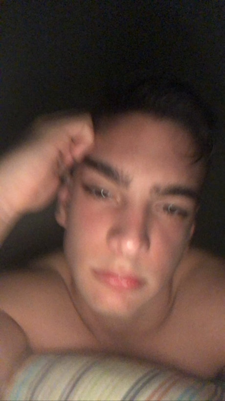 Vitti ポルノスター 画像