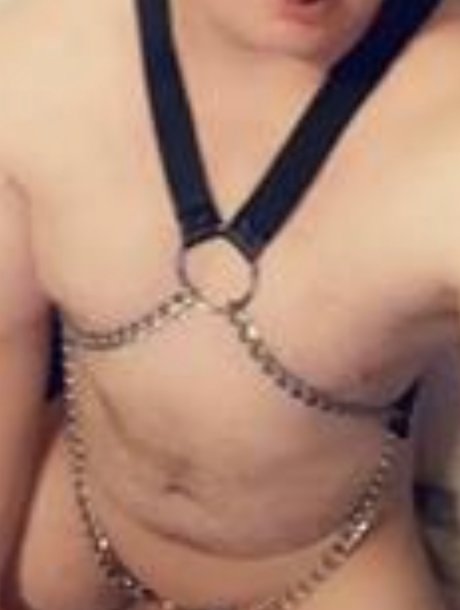 Naughty bi boy スター xxx 画像