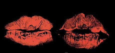 Mrs Rubii Red 完璧なスター 写真