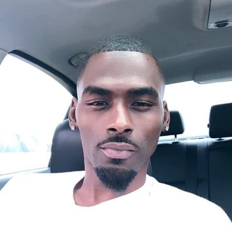 King Falife xxxポルノスター 写真