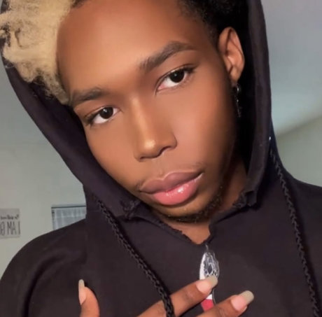 アラブのティーンズオンリーファンズ 無料ポルノ ギャラリー