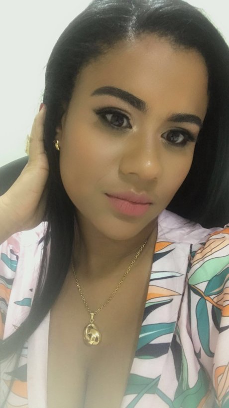 Brandys Garcia ヌードモデル ギャラリー