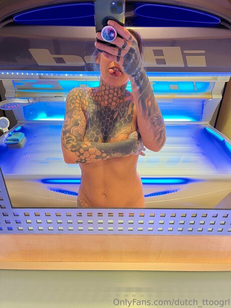 赤毛の太めOnlyFans エロチック 写真