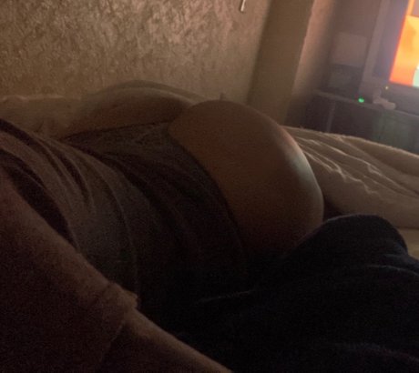 CorinaG 裸モデル 写真