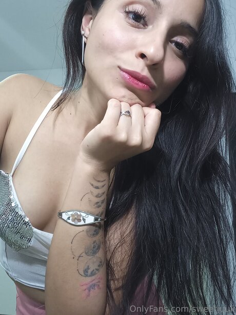 _V I D E O C A L L ポルノスター 無料 画像