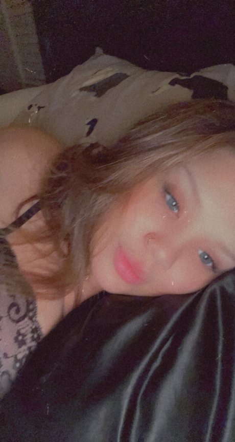 妊娠中の教師OnlyFans 美しい 写真