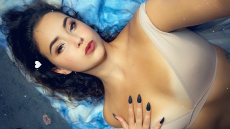 Danii girl_ ポルノモデル 画像