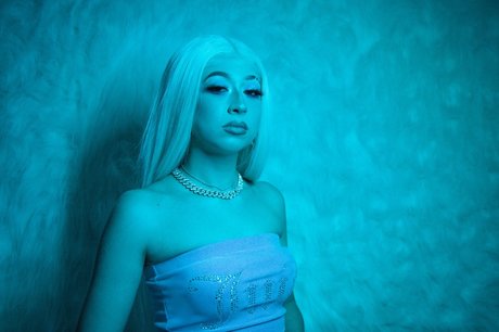 LA BLXNDIE 無料モデル 画像