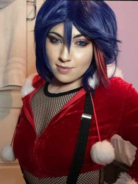 ロシアのお母さんOnlyFans アートヌード 写真