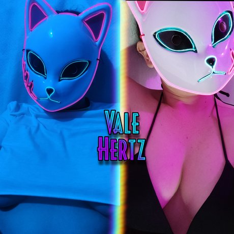 Vale Hertz ホットなポルノスター 写真