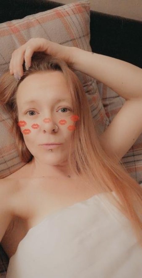 ソロオンリーファンズ ヌード 画像