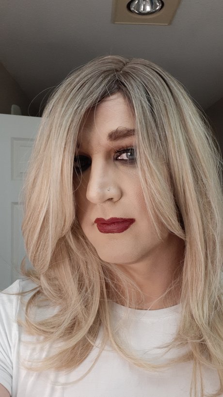 Ash CD 独占ポルノスター ギャラリー