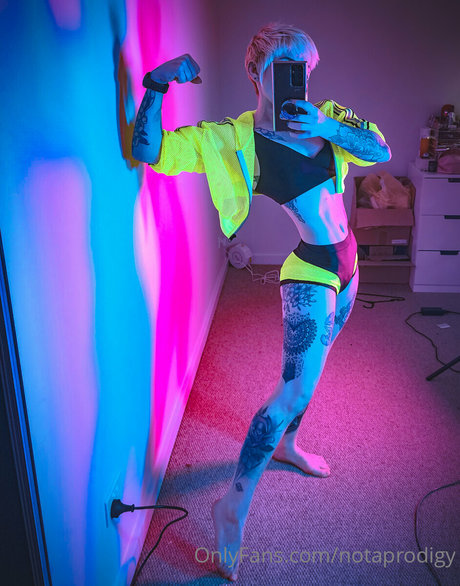 妻 熟女 オンリーファンズ ホットセクシー 写真