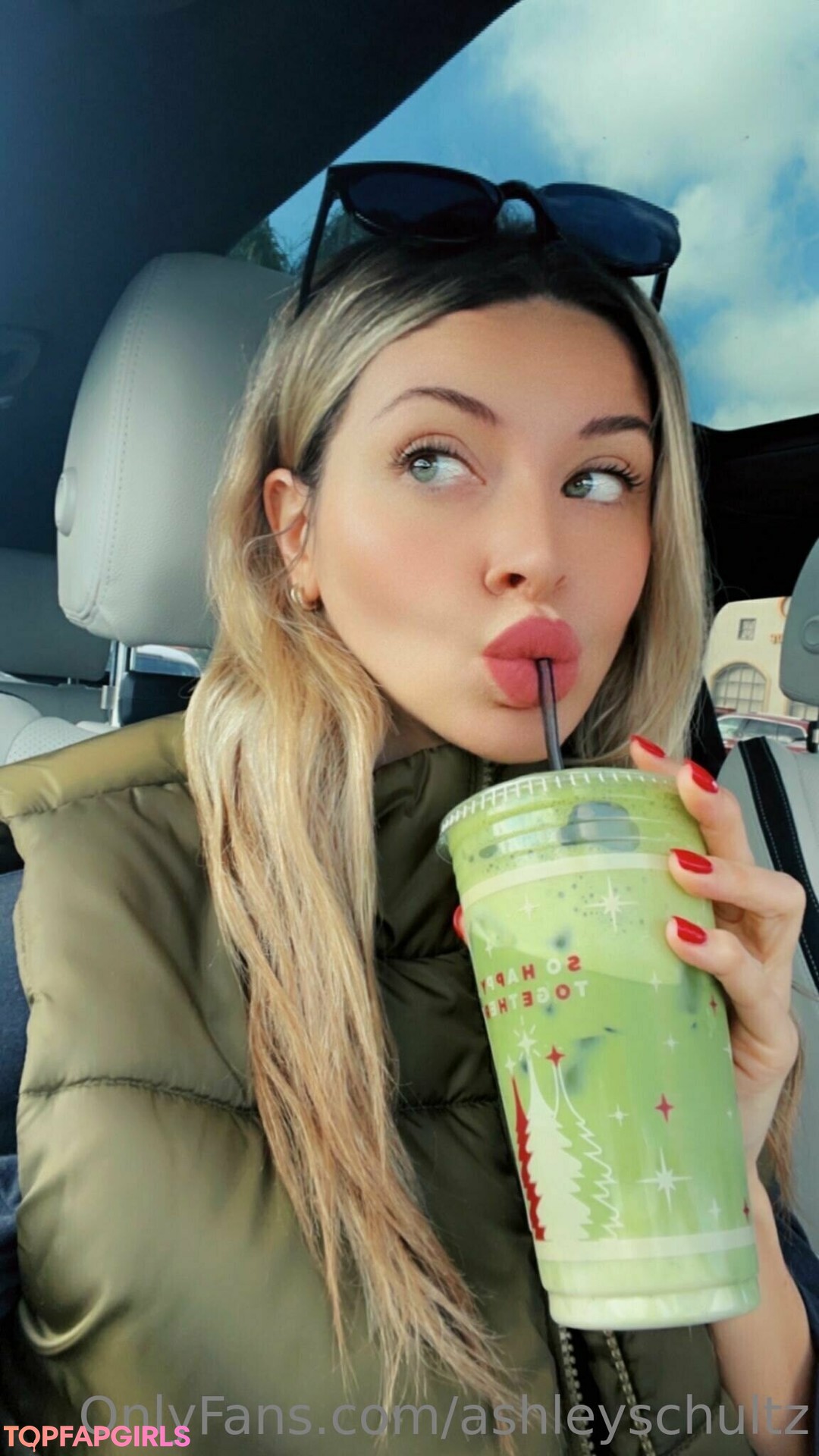 Ashley Schultz 独占女優 ギャラリー