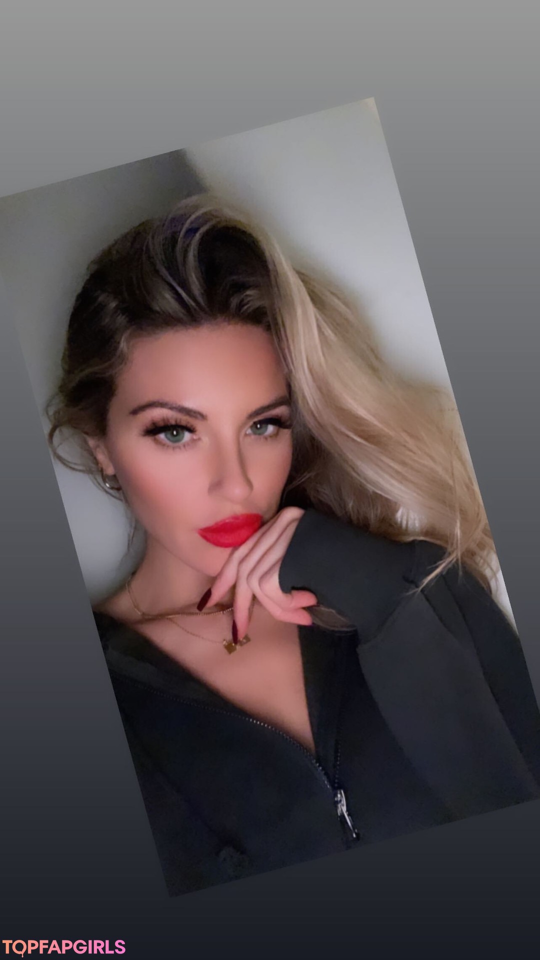 Ashley Schultz かわいいポルノスター アーカイブ