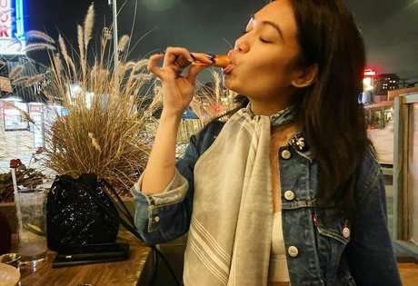 巨乳おばあちゃんOnlyFans 無料ヌード 写真