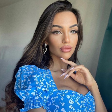 Anastasia Vi セックススター 画像