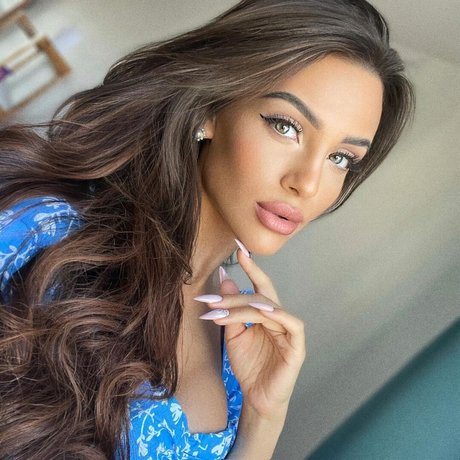 Anastasia Vi セックス女優 画像