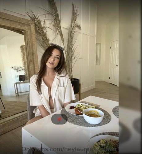 Lauren Summer 裸のポルノスター 画像