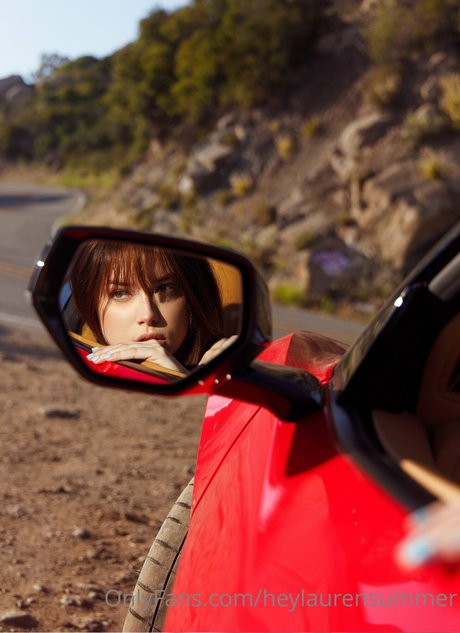 Lauren Summer 裸のポルノスター ギャラリー