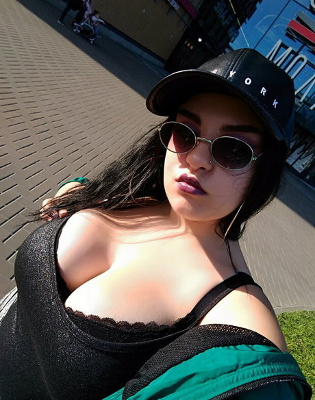 黒人フェムボーイオンリーファンズ えろ 画像